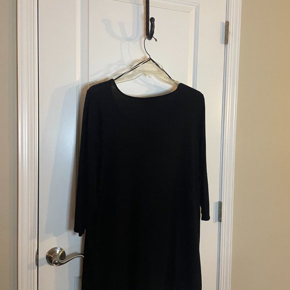 Roz & Ali Women's Black Sweater - Picture 3 of 3